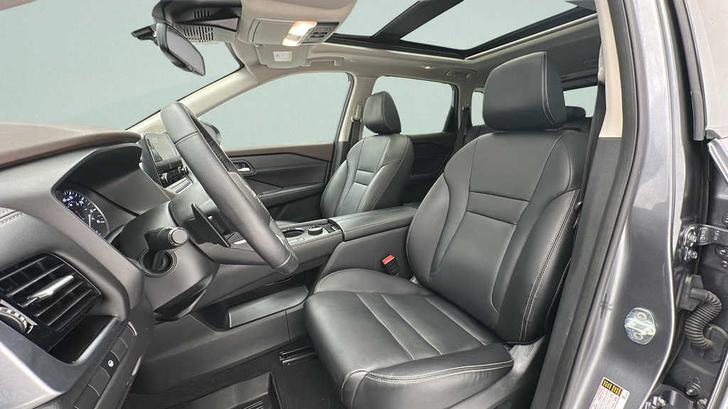 Used 2023 Nissan Rogue SL w/ SL Premium Package AWD/4WD image 14