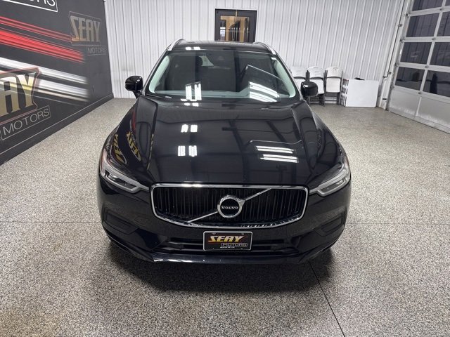 Used 2021 Volvo XC60 T5 Momentum w/ Protection Package Premier image 31