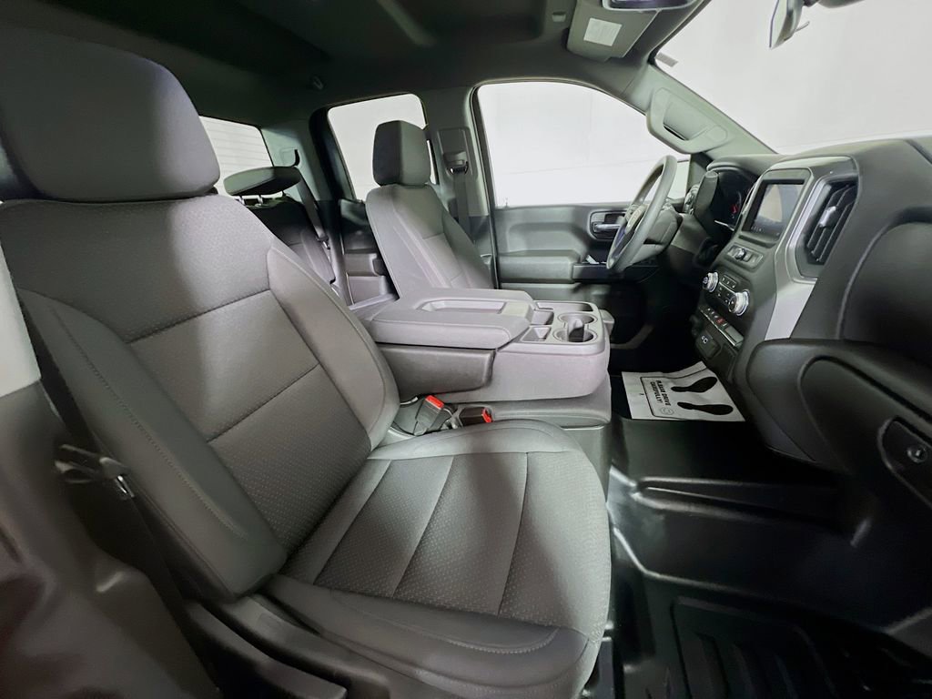 Used 2026 GMC Sierra 1500 Pro w/ Pro Value Package image 23
