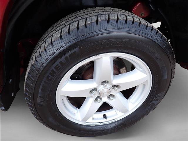 Used 2012 Jeep Liberty Limited AWD/4WD image 7