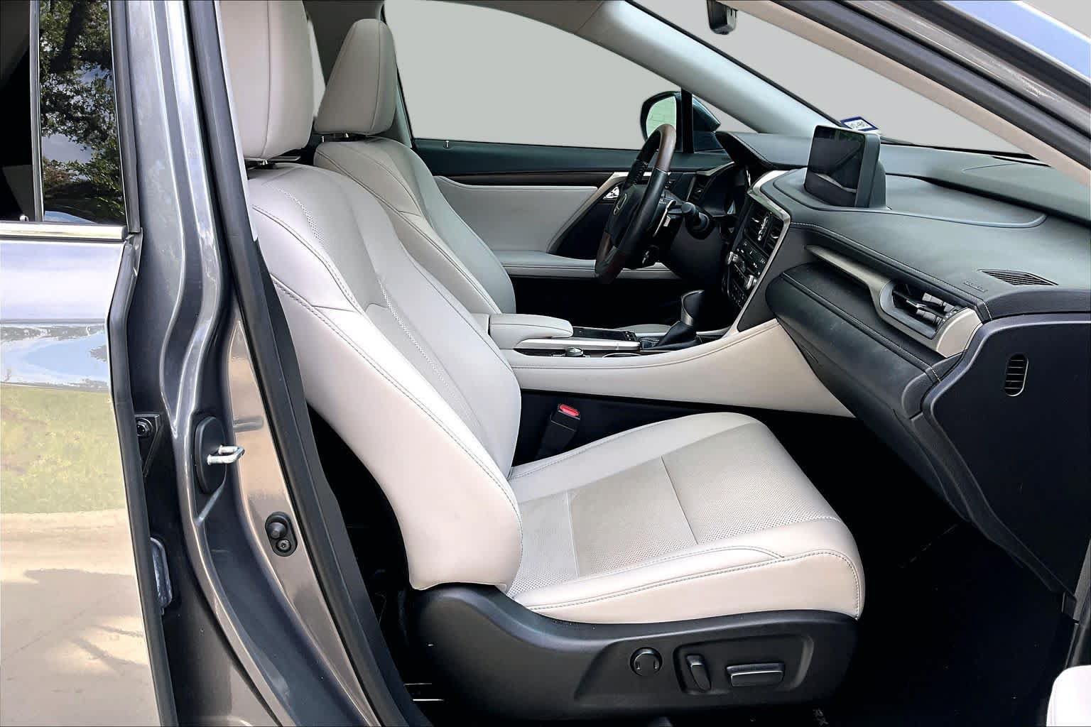 Used 2021 Lexus RX 350 FWD w/ Premium Package image 8