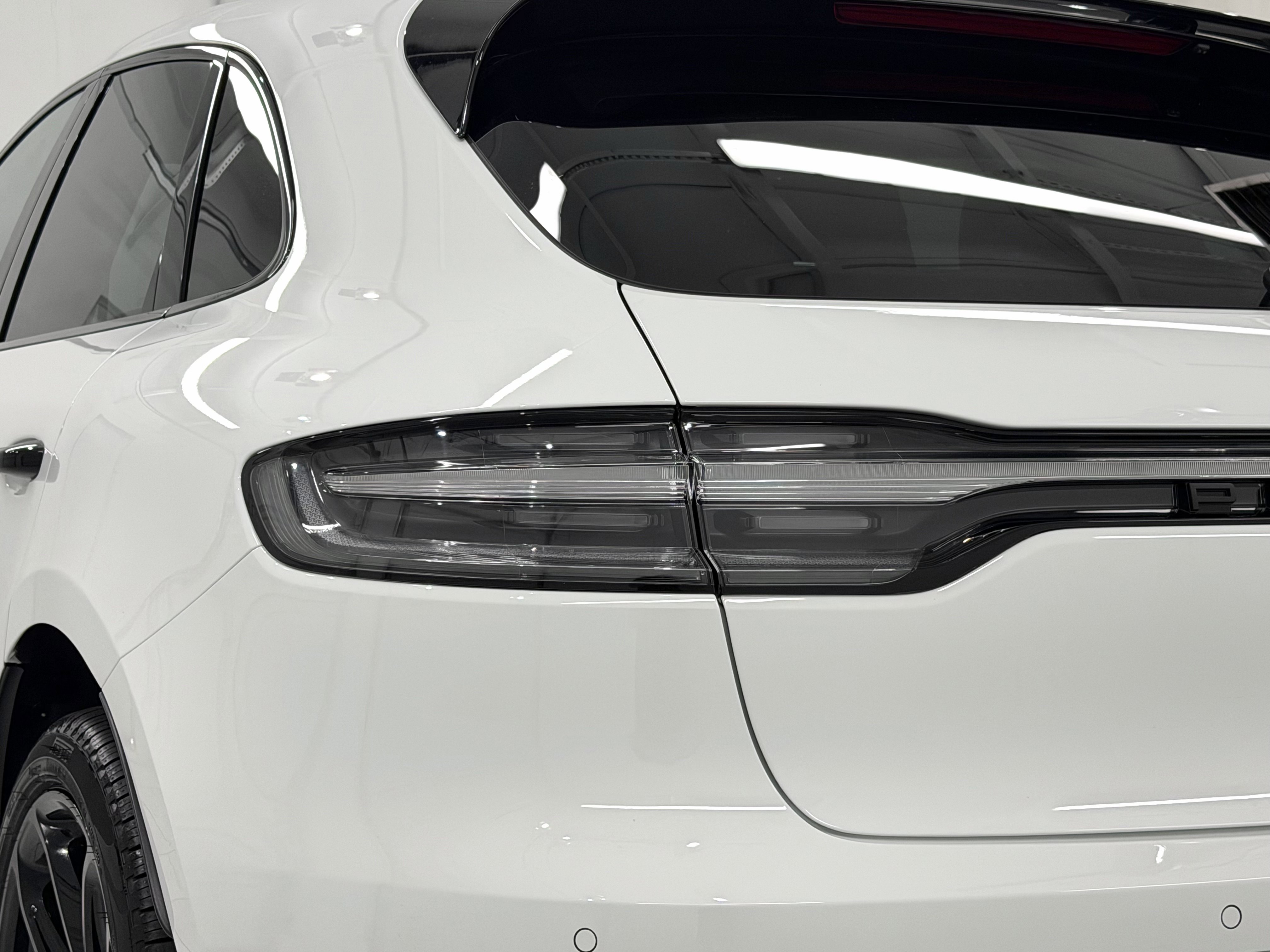 New 2026 Porsche Macan GTS image 18