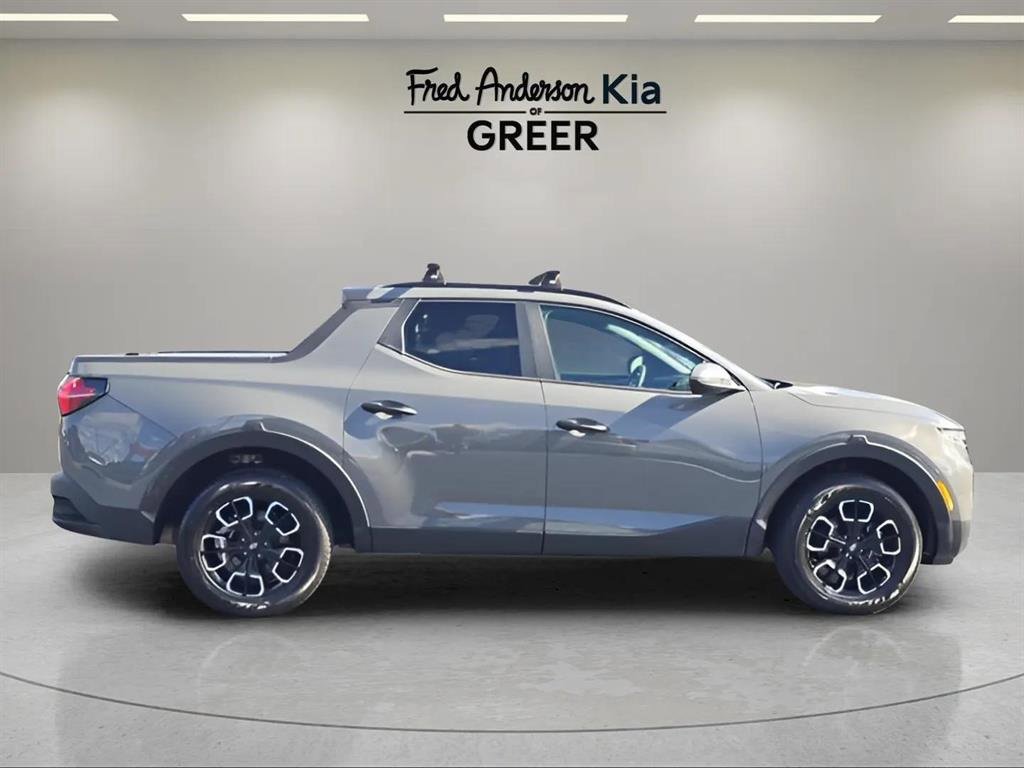 Used 2022 Hyundai Santa Cruz SEL w/ Activity Package image 2