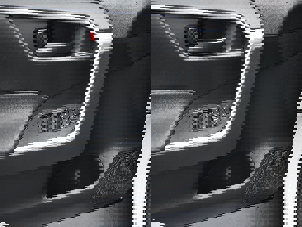 New 2025 Toyota RAV4 LE image 19