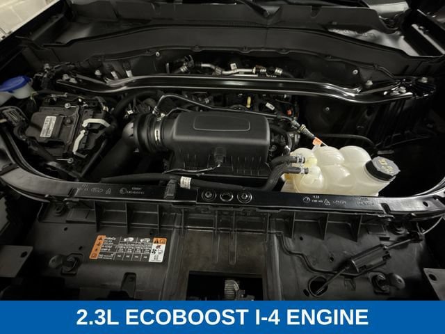 Used 2023 Ford Explorer Limited AWD/4WD image 37