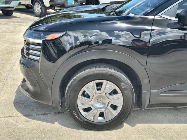 Used 2026 Nissan Kicks S FWD image 31