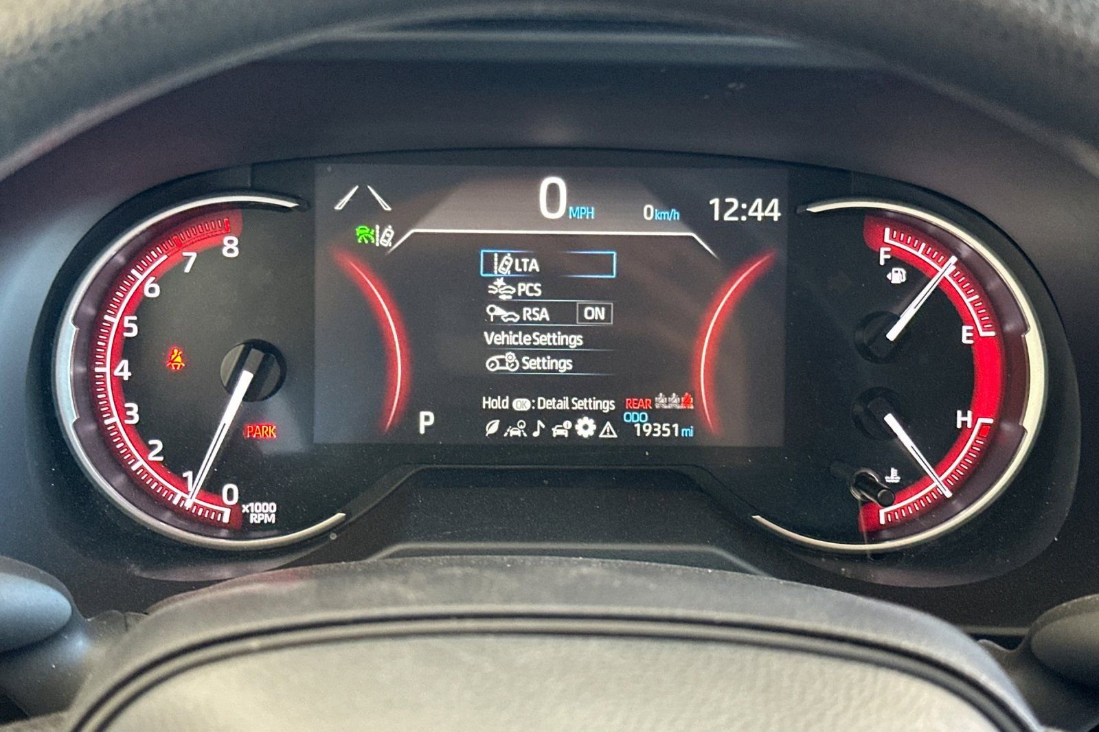 Used 2025 Toyota RAV4 LE image 23