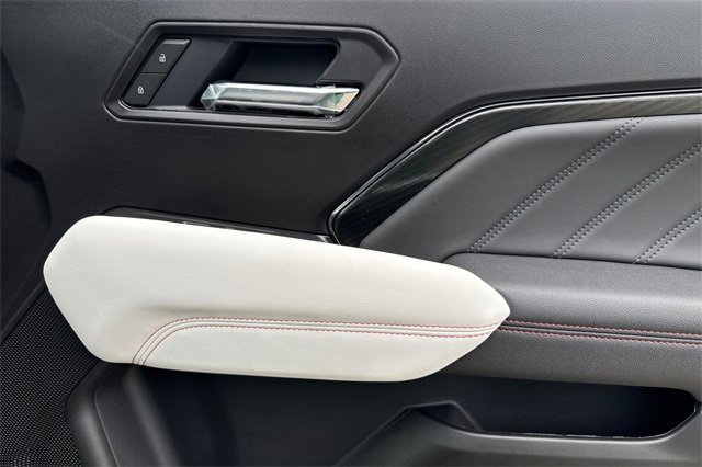 New 2025 GMC Canyon AT4 w/ AT4X AEV Edition image 19