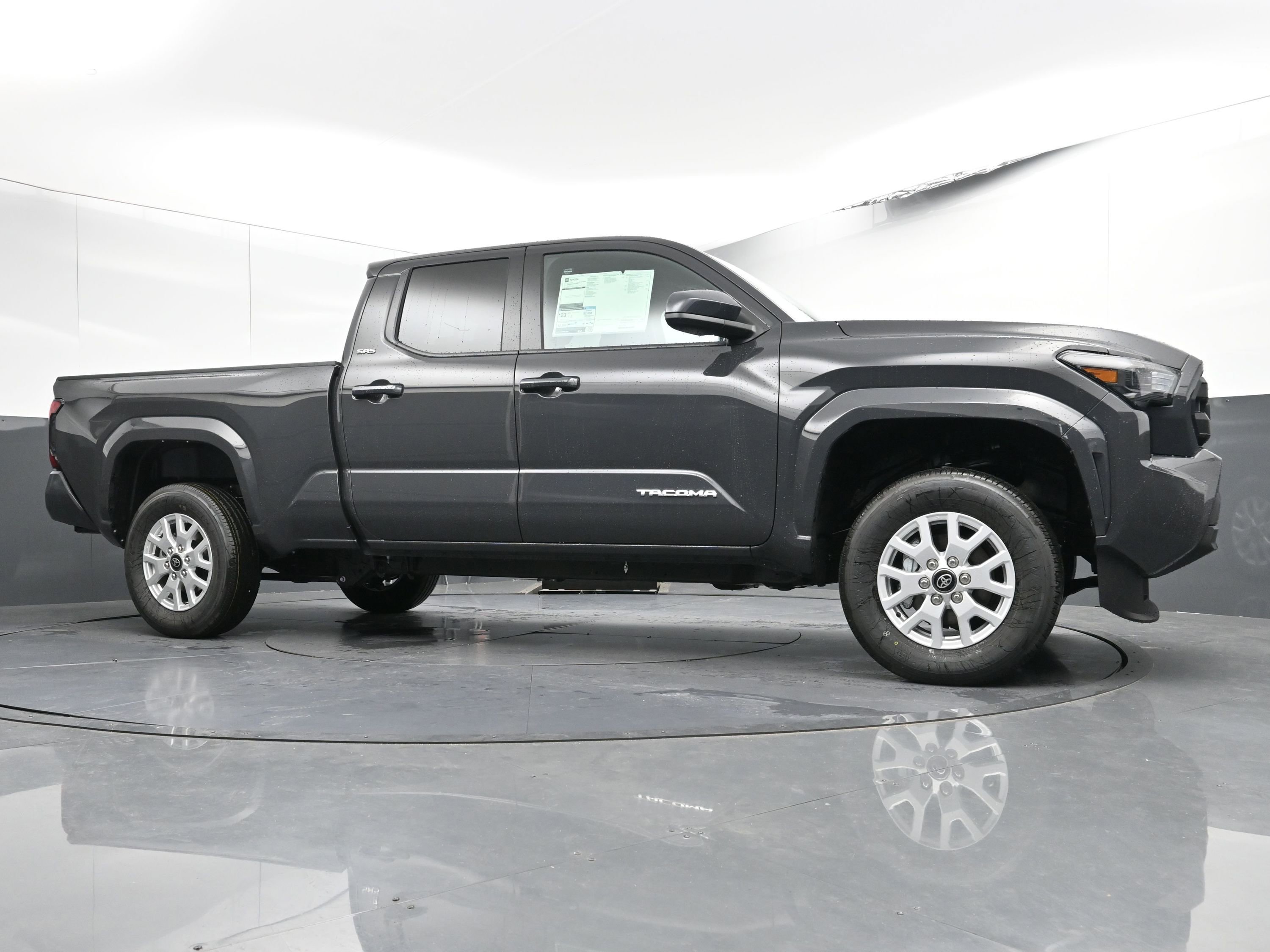 Used 2024 Toyota Tacoma SR5 image 22