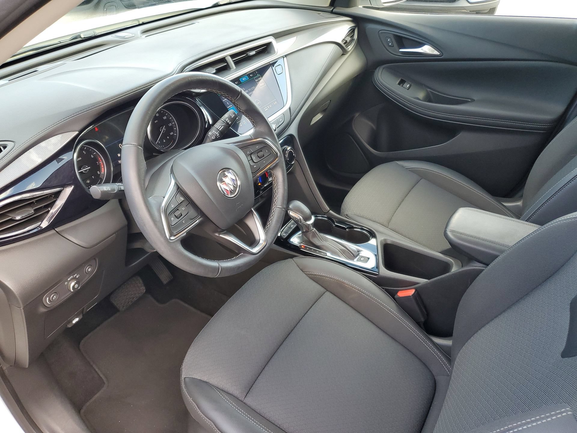 Used 2023 Buick Encore GX Preferred w/ Cold Weather Comfort Package FWD image 18