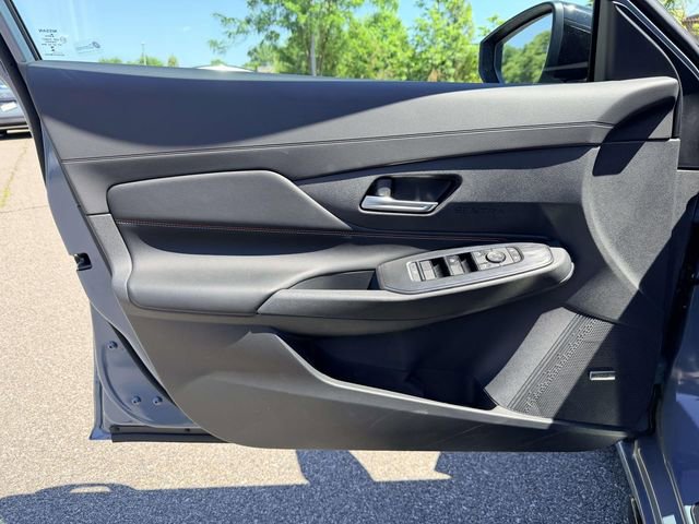 New 2026 Nissan Sentra SR w/ SR Premium Package FWD image 14