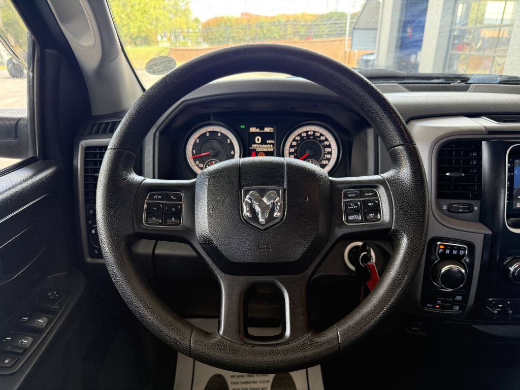 Used 2014 RAM 1500 Express AWD/4WD image 14