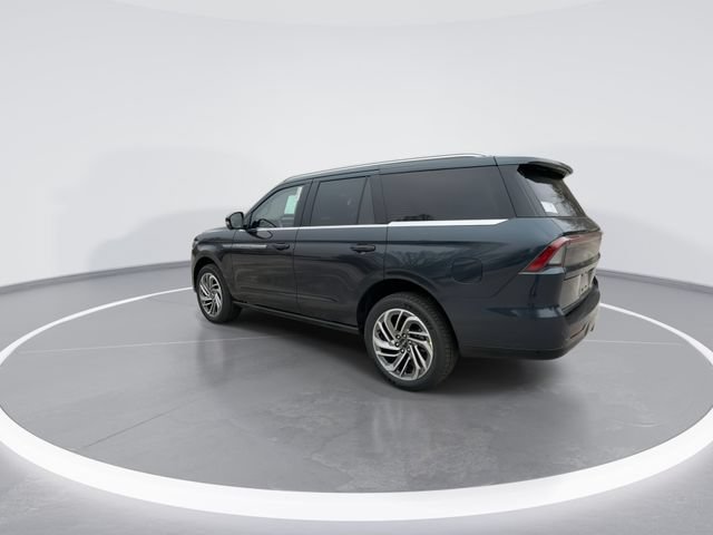 New 2025 Lincoln Navigator Reserve AWD/4WD image 6