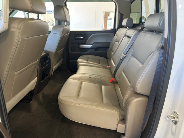 Used 2018 Chevrolet Silverado 1500 LTZ Z71 w/ LTZ Plus Package AWD/4WD image 27