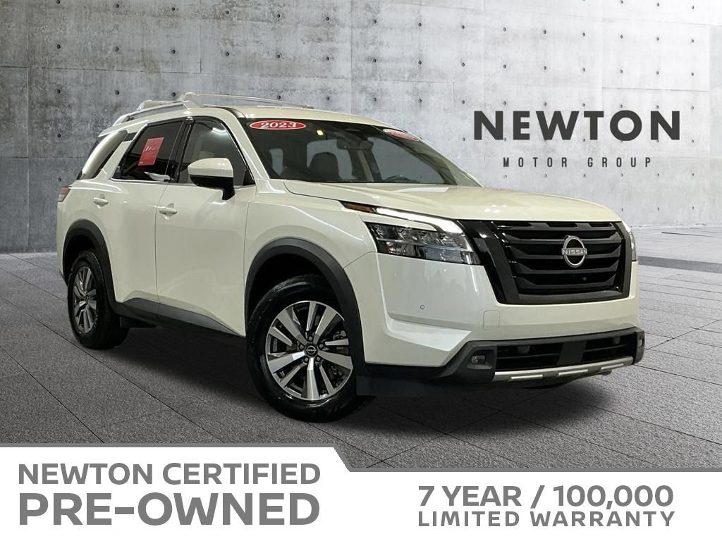 Used 2023 Nissan Pathfinder SL w/ Black Appearance Package FWD image 1