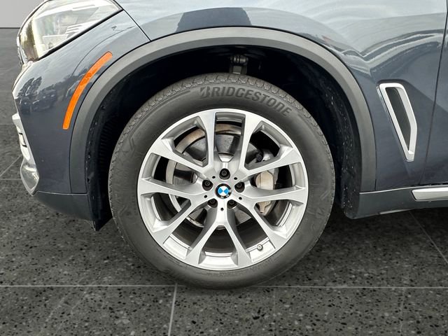 Used 2022 BMW X5 xDrive40i w/ Luxury Seating Package image 14