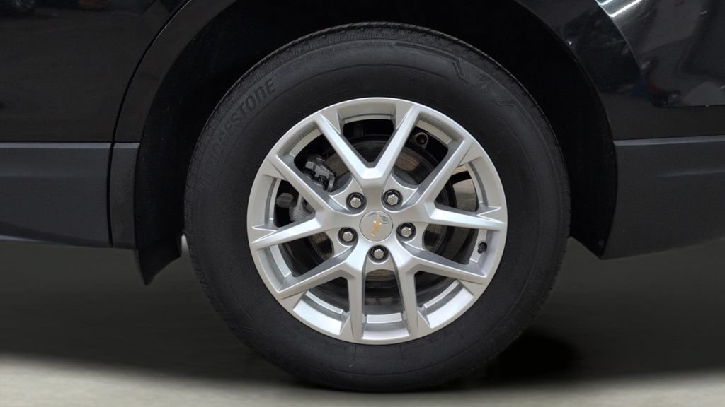 Used 2024 Chevrolet Equinox LT AWD/4WD image 29