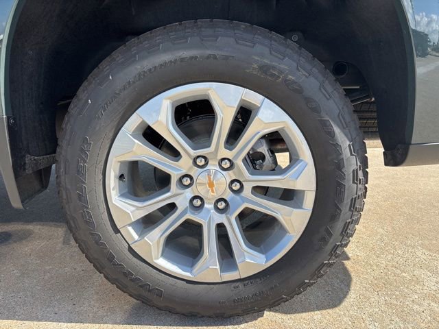 New 2026 Chevrolet Silverado 1500 LTZ w/ Z71 Off-Road Package image 11