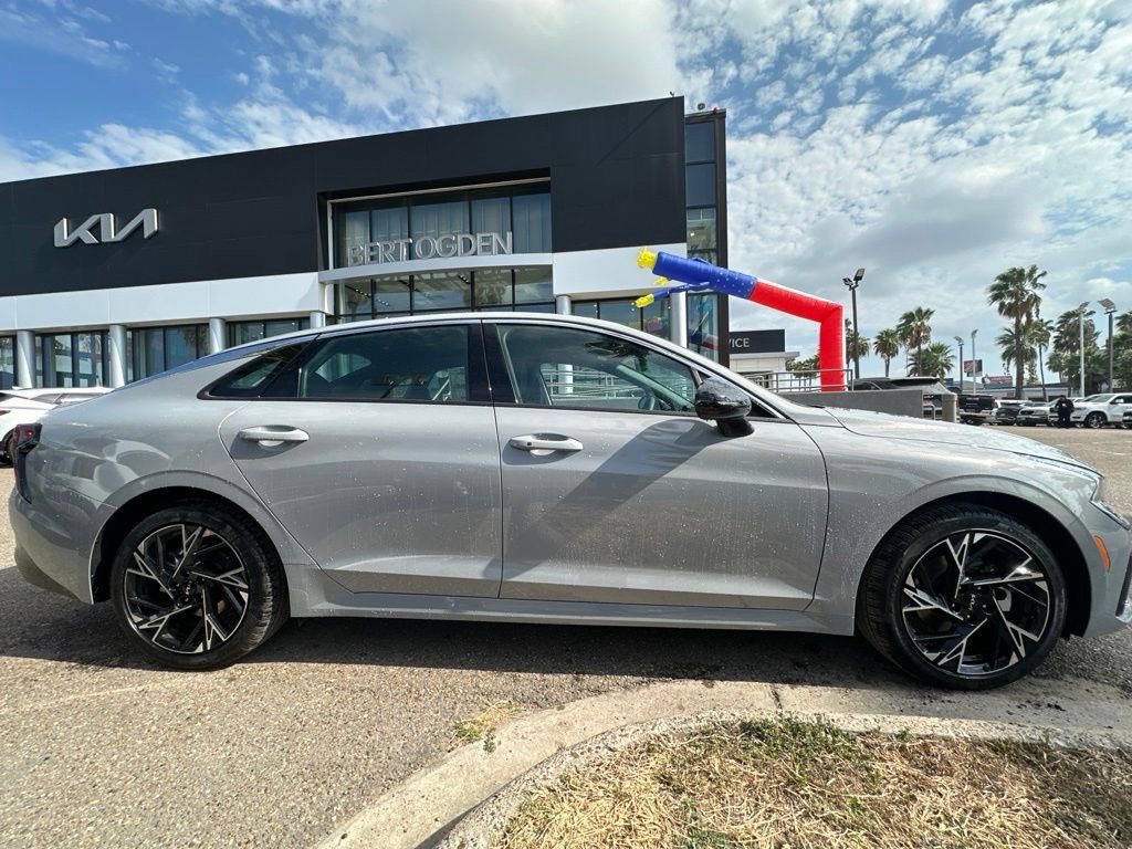 New 2026 Kia K5 GT-Line image 3