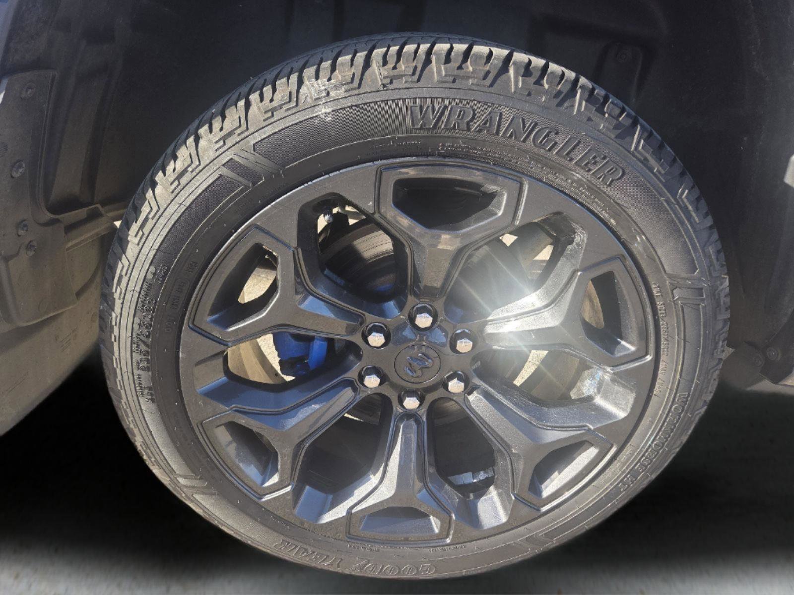 Used 2022 RAM 1500 Limited w/ Night Edition image 34