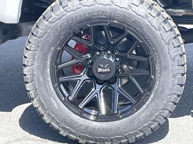 New 2026 Ford F250 Lariat w/ Black Appearance Package image 37