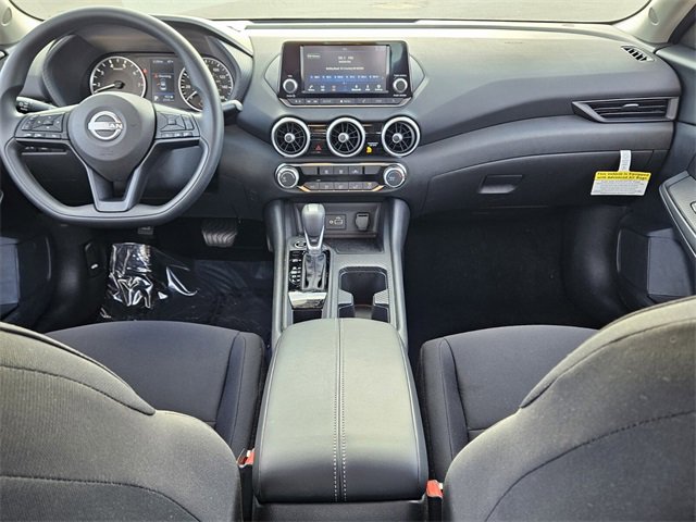 Used 2025 Nissan Sentra S image 8