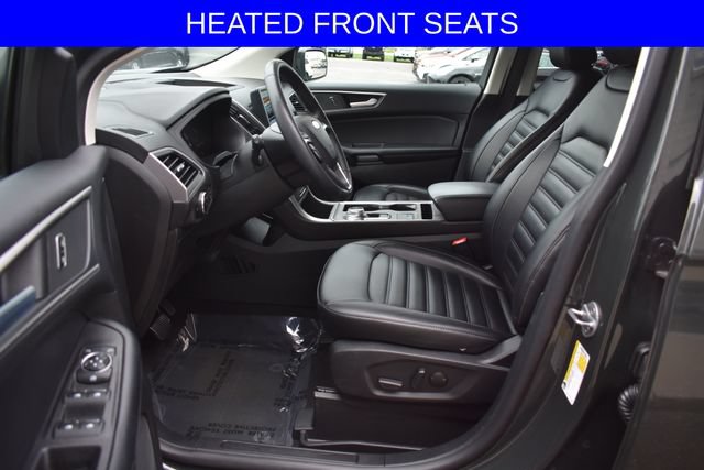 Used 2024 Ford Edge SEL w/ Convenience Package AWD/4WD image 4