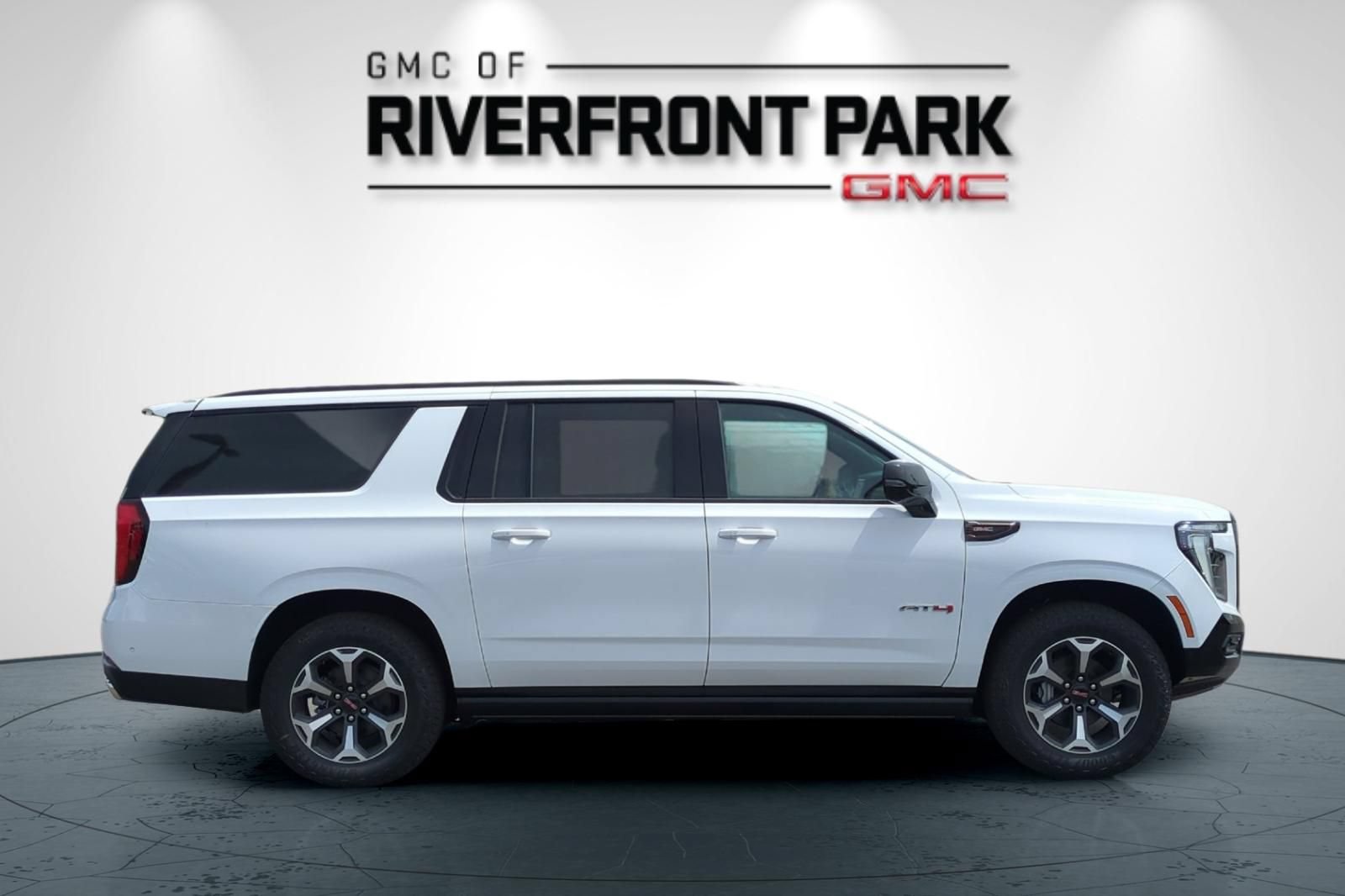 New 2026 GMC Yukon XL AT4 Ultimate w/ LPO, Floor Liner Package AWD/4WD image 2