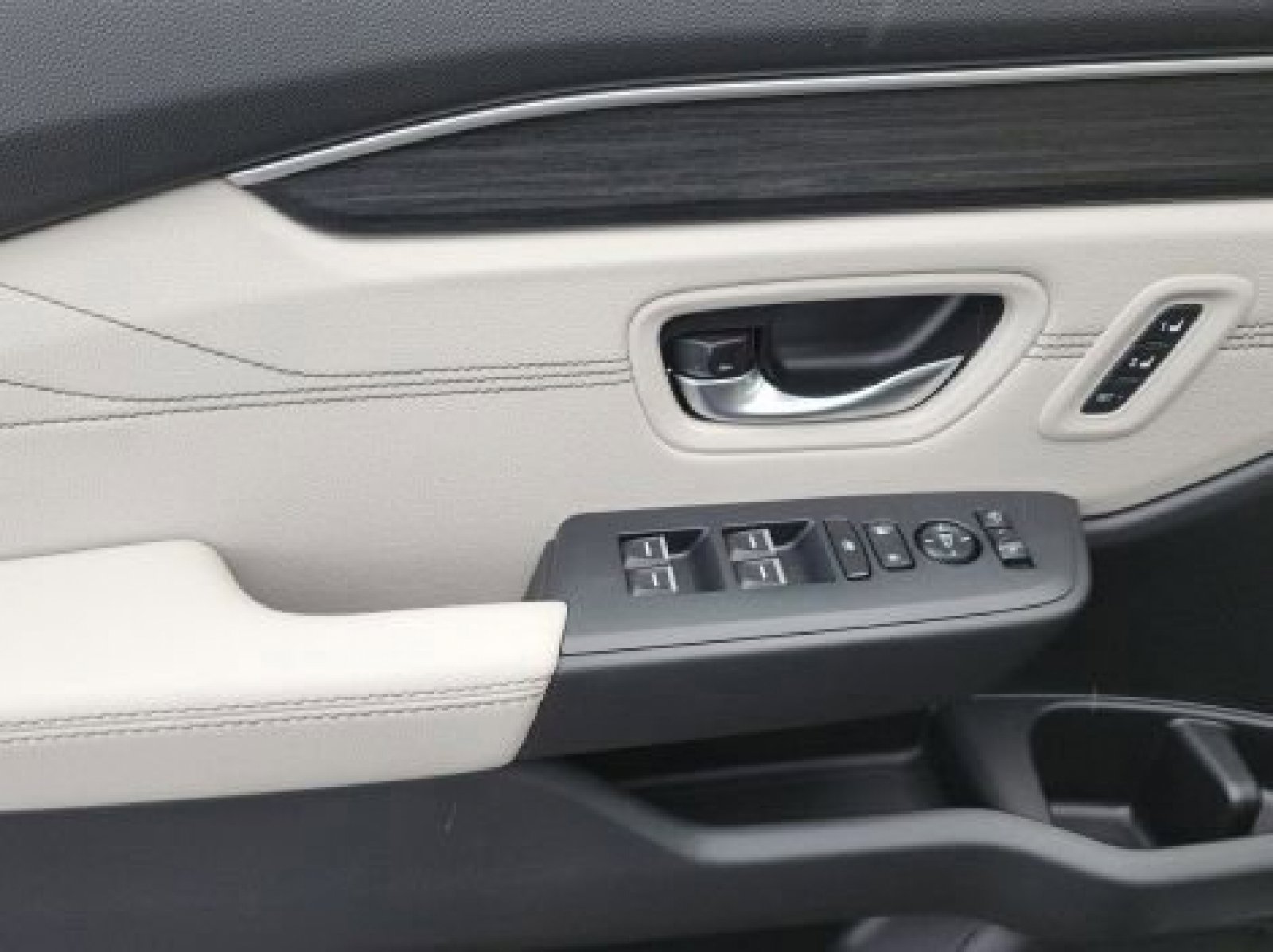 New 2026 Honda Pilot image 18