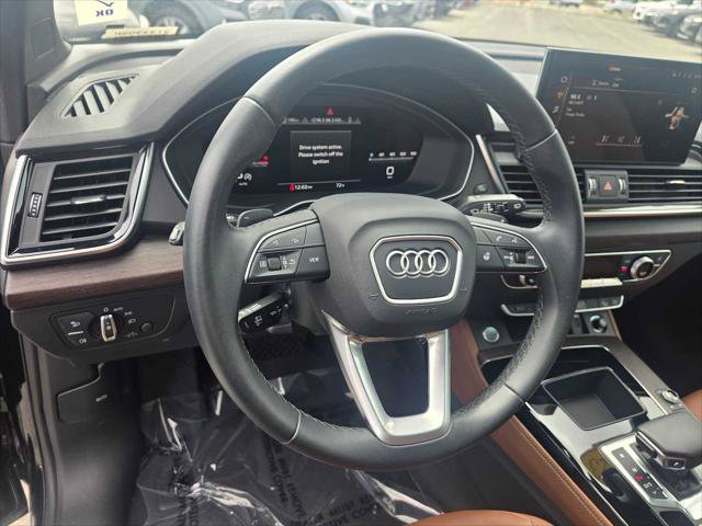 Used 2023 Audi Q5 2.0T Premium Plus w/ Premium Plus Package AWD/4WD image 26