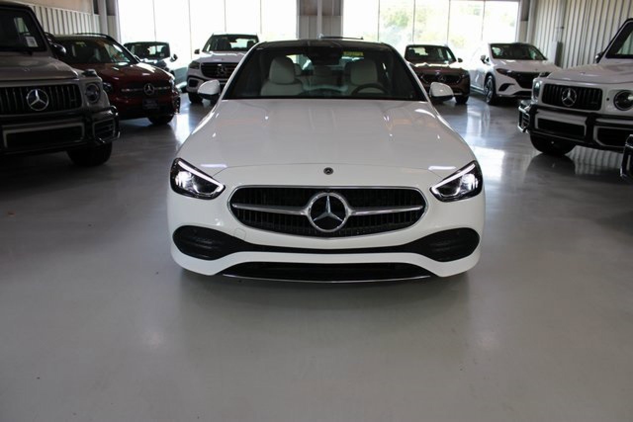 Used 2024 Mercedes-Benz C 300 4MATIC Sedan w/ Exclusive Trim Package image 40