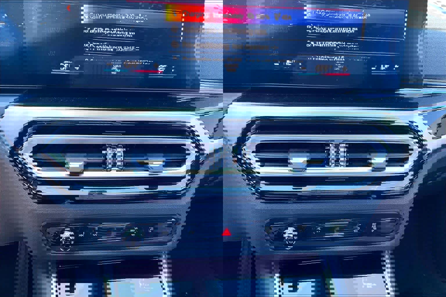 Used 2023 BMW i4 eDrive35 w/ Premium Package image 13