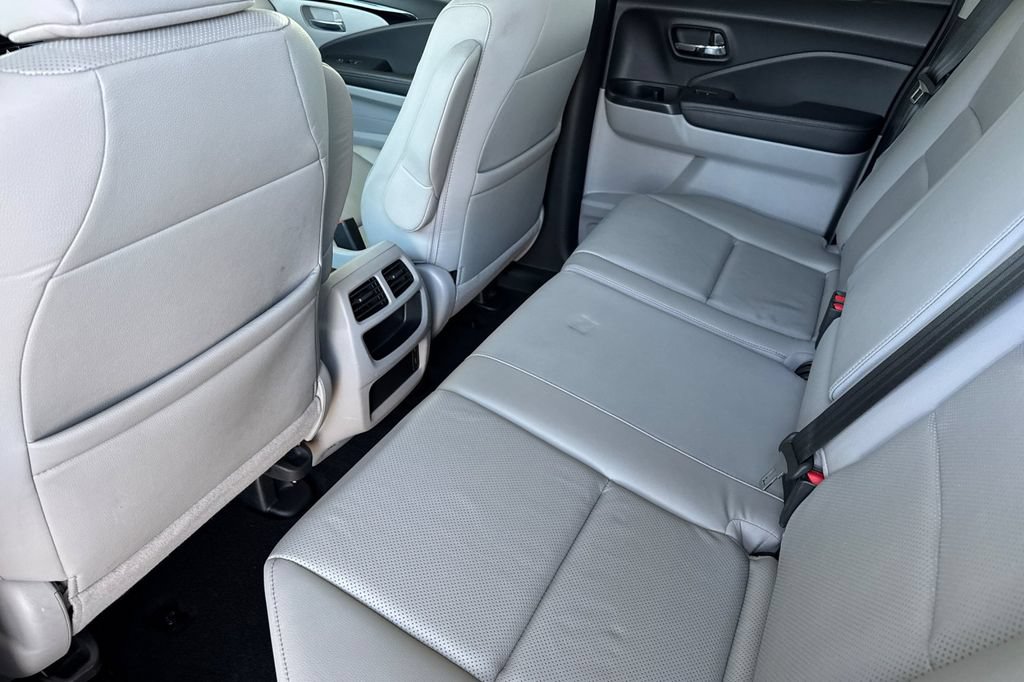 Used 2018 Honda Ridgeline RTL-E image 5