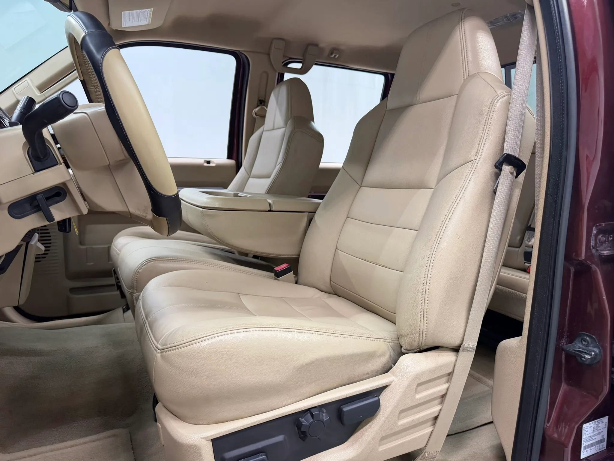 Used 2010 Ford F250 Lariat AWD/4WD image 15