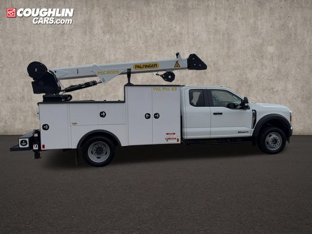 New 2026 Ford F550 4x4 Supercab Super Duty image 8