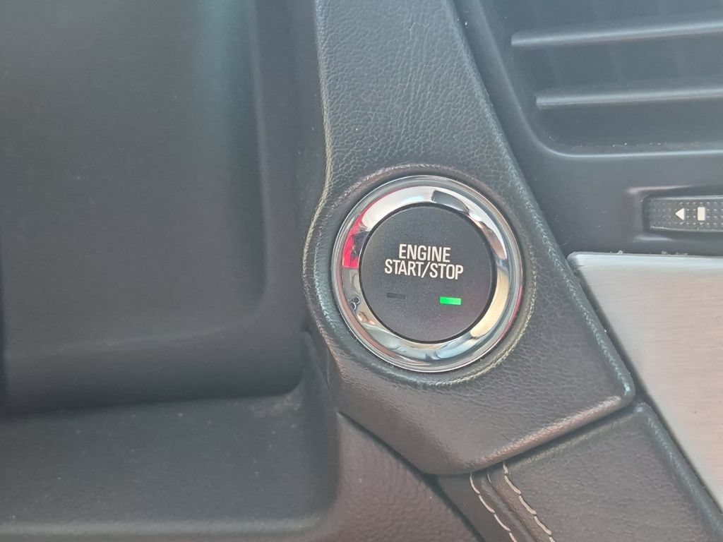 Used 2018 GMC Yukon SLT w/ Premium Edition RWD image 23