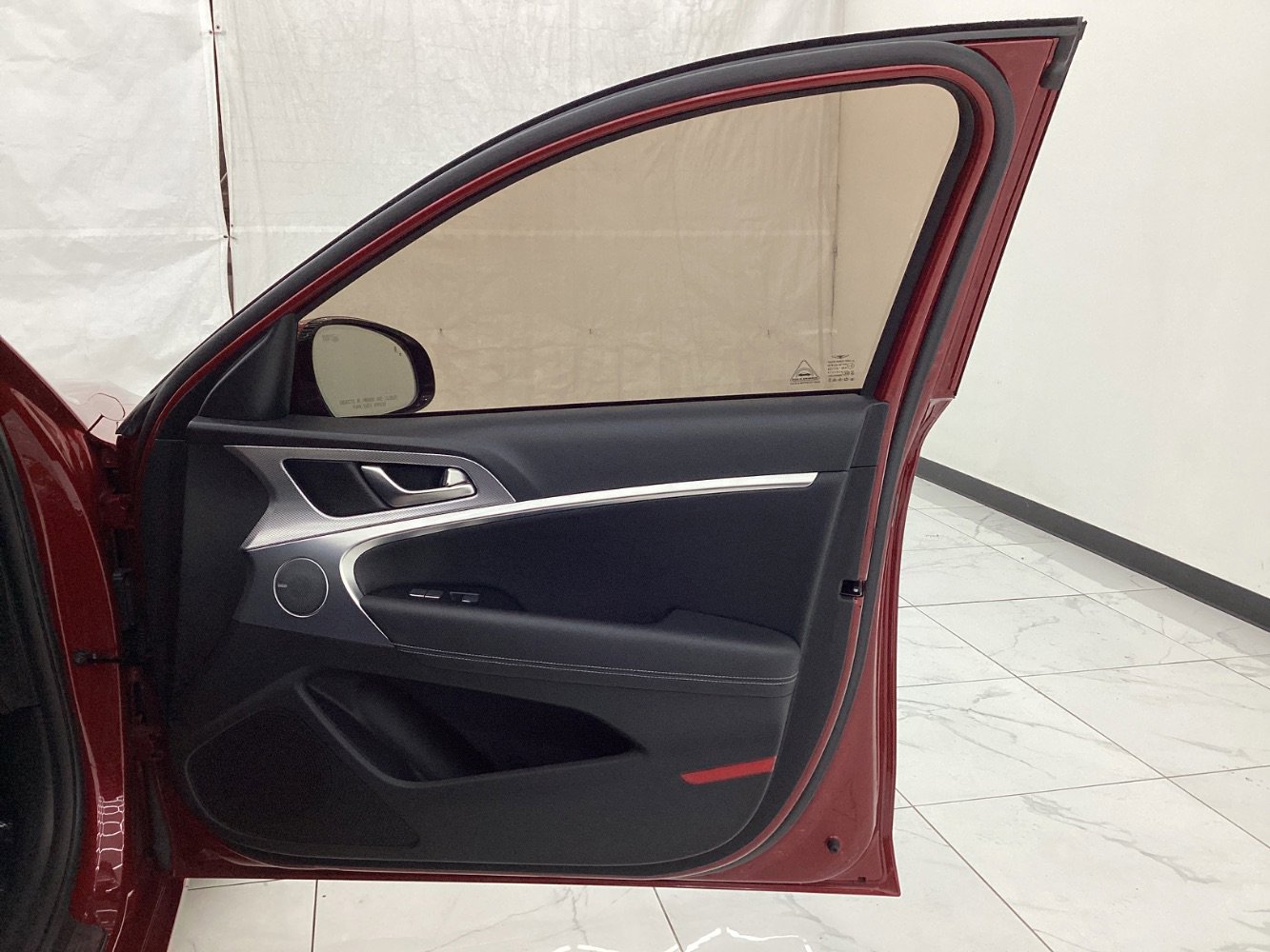 Used 2022 Genesis G70 2.0T w/ Prestige Package image 19