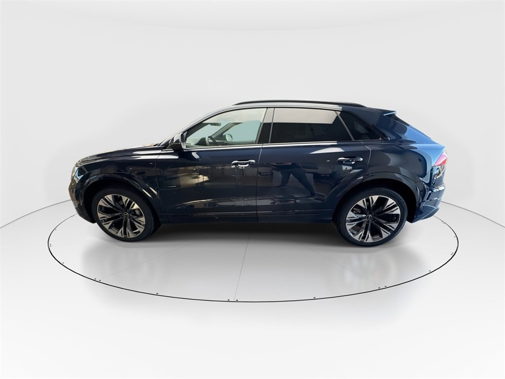 New 2025 Audi Q8 Premium image 5