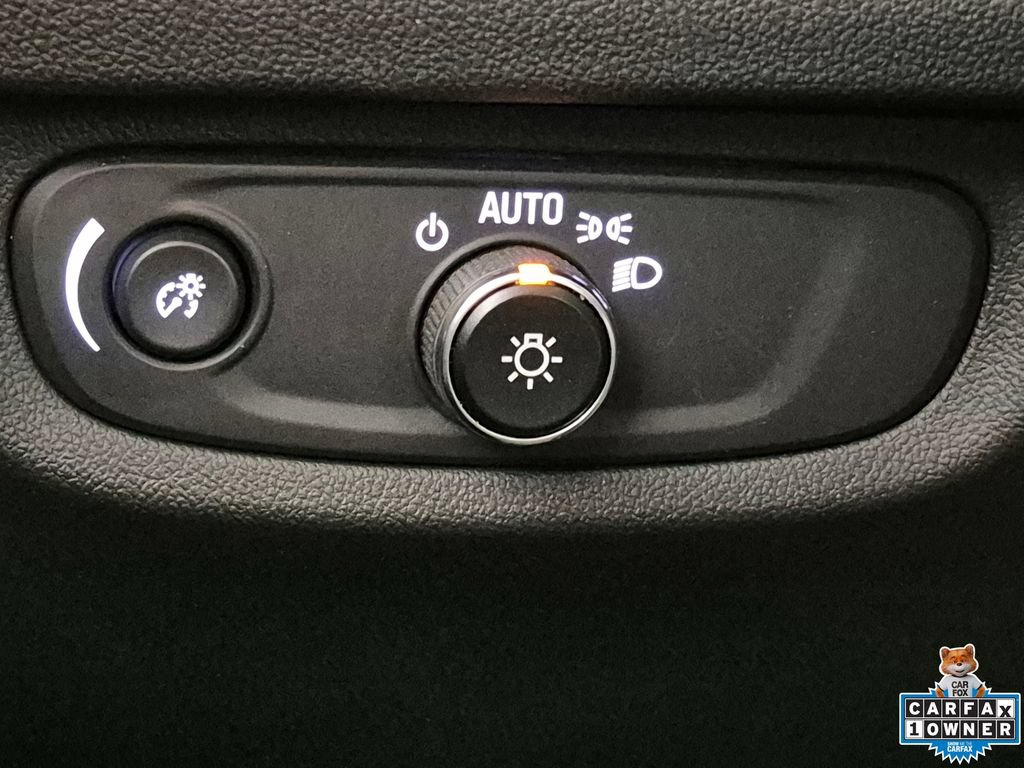 Used 2019 Buick Regal Preferred FWD image 18