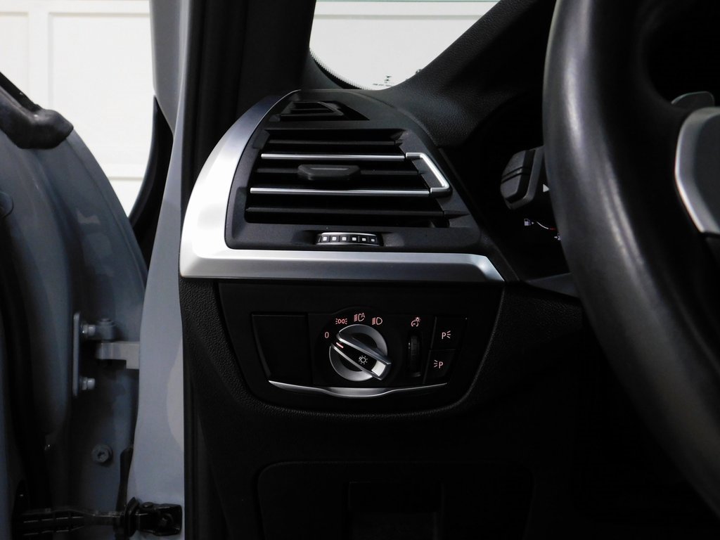 Used 2023 BMW X4 xDrive30i image 37