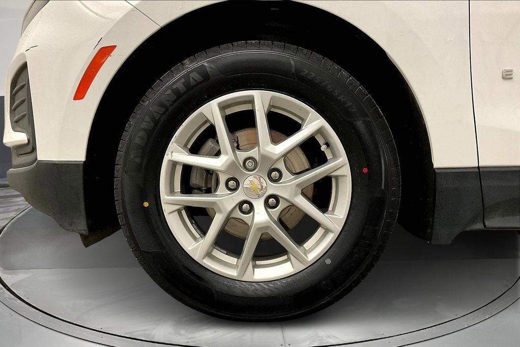 Used 2022 Chevrolet Equinox LS image 11