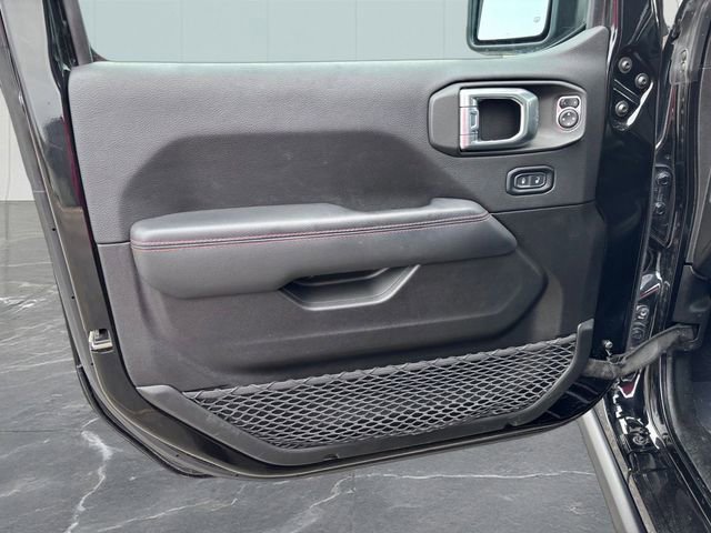 Used 2022 Jeep Wrangler Unlimited Rubicon w/ Cold Weather Group image 12