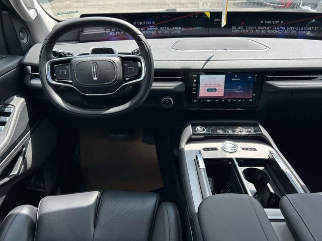New 2027 Lincoln Navigator Reserve AWD/4WD image 14