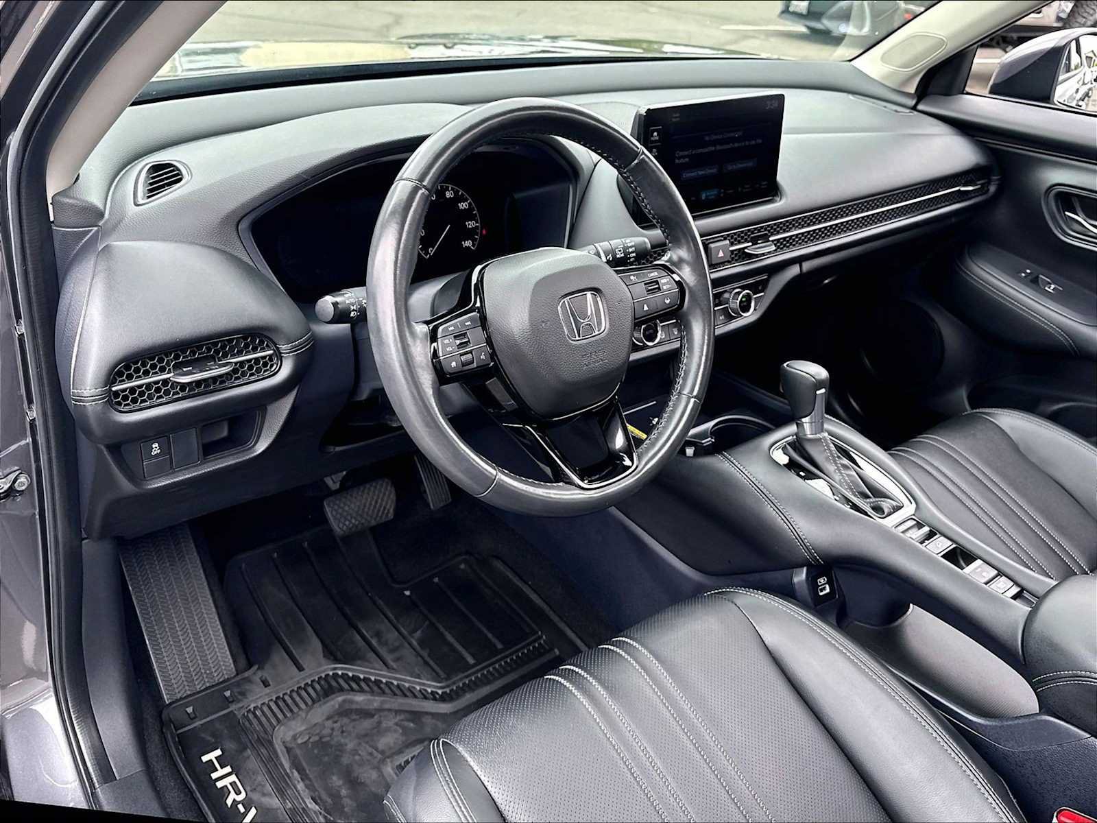 Used 2023 Honda HR-V EX-L image 16