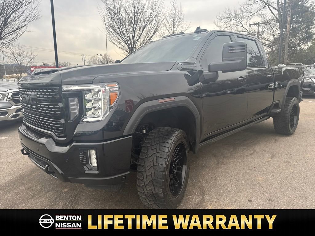 Used 2022 GMC Sierra 3500 Denali w/ Denali Black Diamond Edition image 4