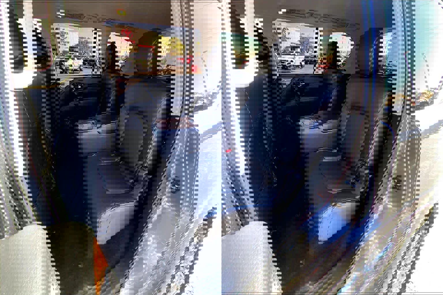 Used 2019 INFINITI QX80 Luxe image 21