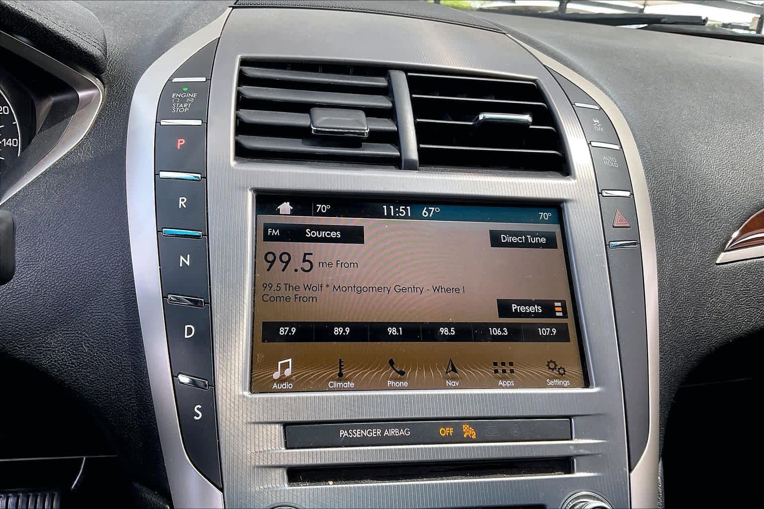 Used 2017 Lincoln MKZ Select w/ Select Plus Package FWD image 31