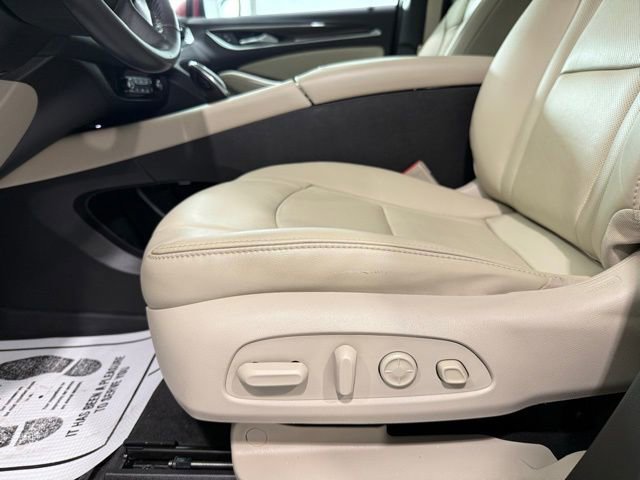 Used 2021 Buick Enclave Premium w/ Surround and Sites Package AWD/4WD image 11