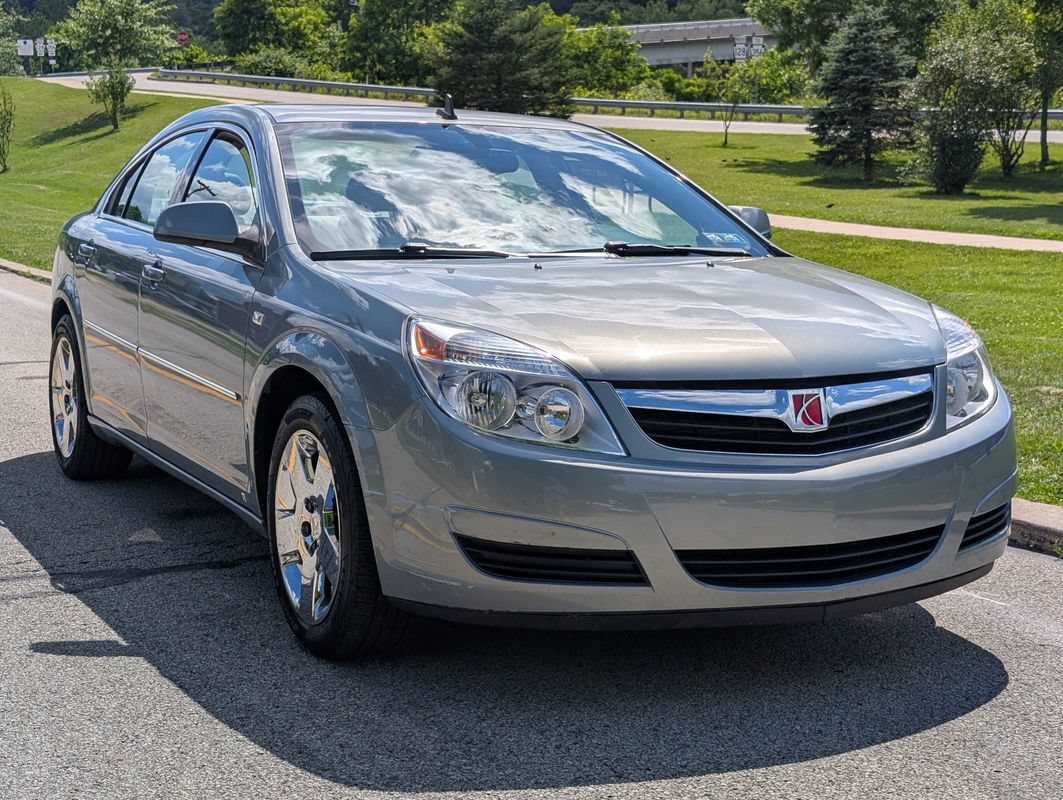 Used 2009 Saturn Aura XE w/ Preferred Package FWD image 2