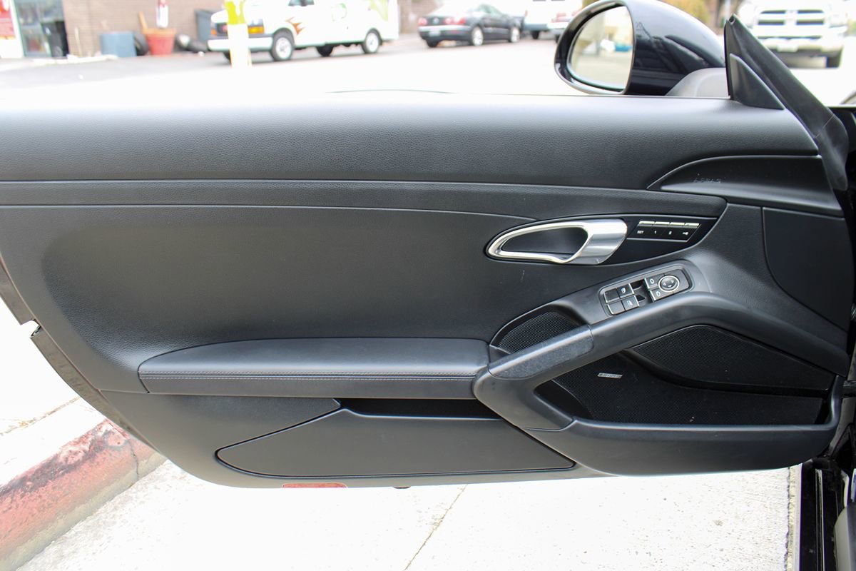 Used 2015 Porsche Boxster S RWD image 41